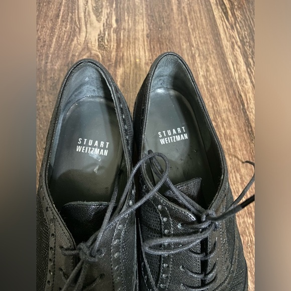 Stuart Weitzman Black Oxford Shoes with Broguing - Picture 2 of 7